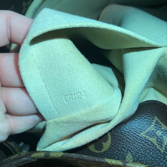 ✨LOUIS VUITTON ARTSY MM✨ - Picture 2 of 7